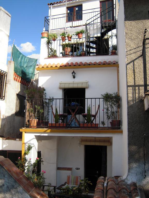 La Casa De La Abuela Clotilde Guest House Hornos Exterior photo